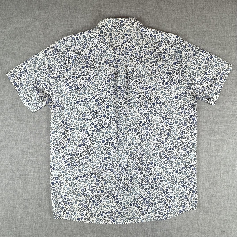 Patagonia Shirt Mens XL Blue Floral Organic Cotton Short Sleeve Button Up Casual - Picture 3 of 9